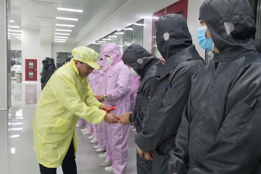致在鴻禧能源奮斗的每一個(gè)你！